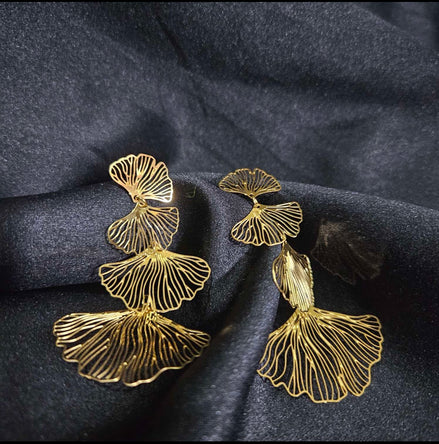 304 Stainless Steel Flower Pvd Coated Stone-Free Real Gold Handmade Waterproof Non Tarnish Drop Earrings