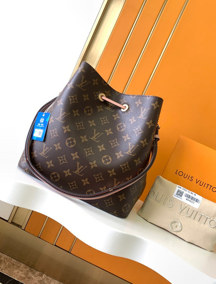 Bucket Bag