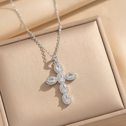 Luxury Zircon Cross Pendant Necklace – Stainless Steel (Gold or Silver)