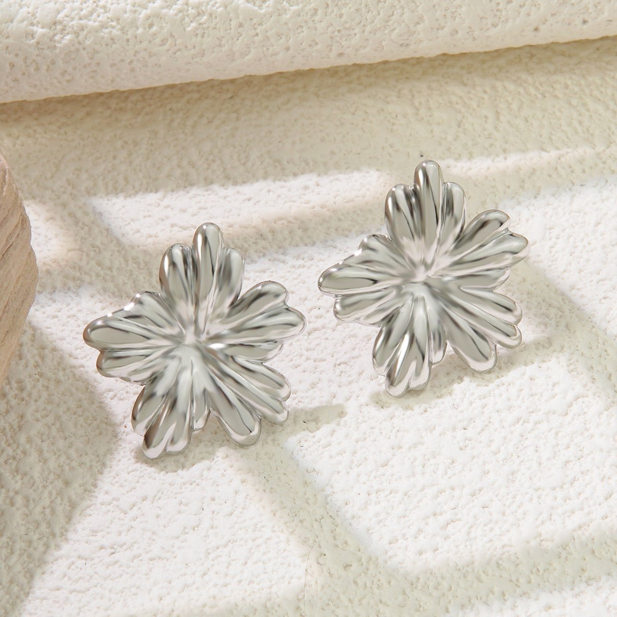 Geometric  Stone-Free Simple Classic Style  Star Commute Ear Studs